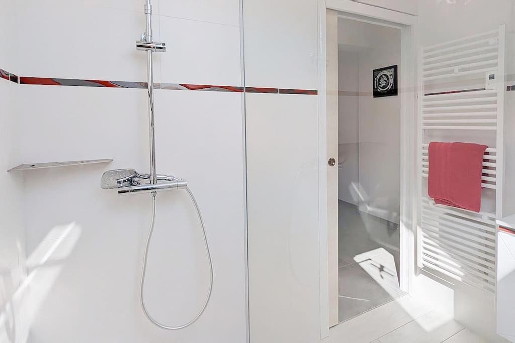 Appartement Pour 3 Personnes Sur La Plage Les Pieds Dans Leau Plonévez-Porzay Exterior foto